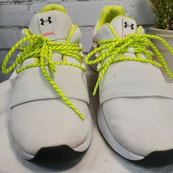 WOMENS UNDER ARMOUR CHARGED BREATH LACE SPORTSTYLE SHOES, LIKE NEW, SIZE 10 - Picture 6 of 11